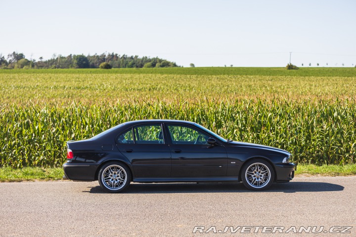 BMW M5 E39 1999
