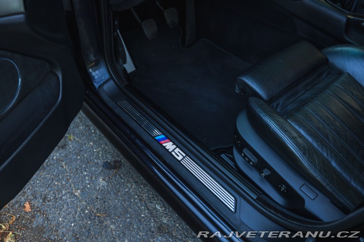 BMW M5 E39 1999