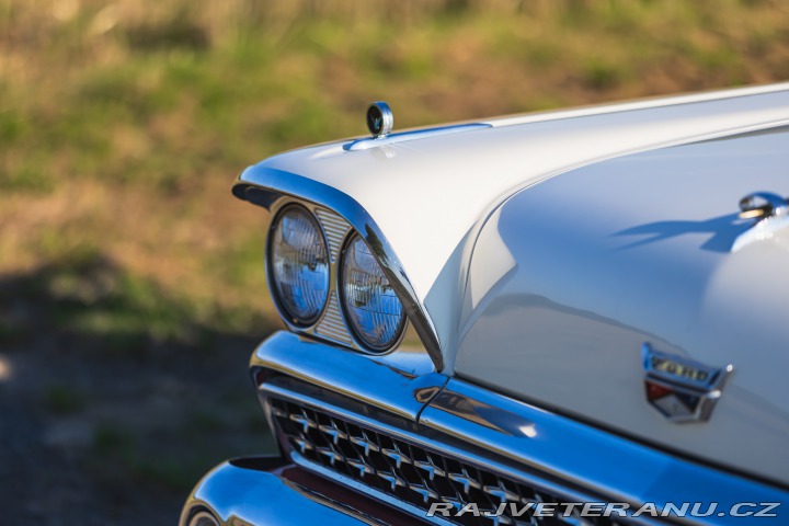 Ford Fairlane 500 Galaxie Skyline 1959