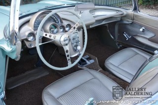 Chevrolet Corvette C1 vstřikování 1961