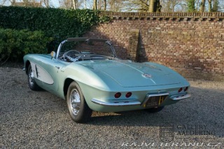 Chevrolet Corvette C1 vstřikování 1961