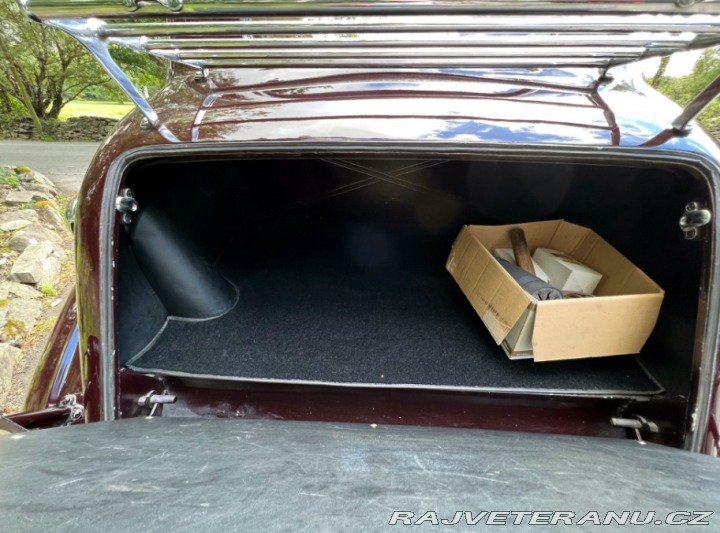 Bentley 4¼ Litre 1939