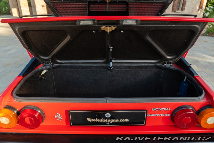 Ferrari Mondial QUATTROVALVOLE 3.0 1984
