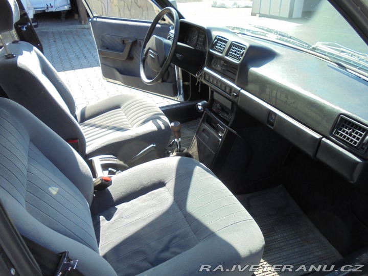 Tatra 613 1994