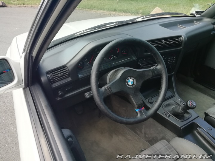 BMW M3 E30 1988