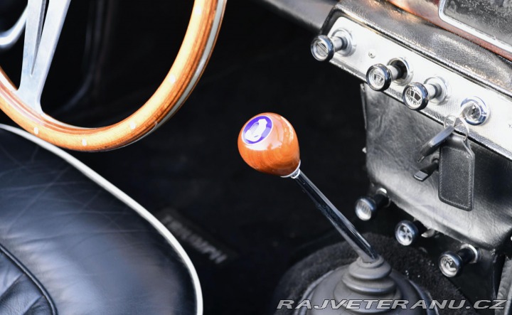 Triumph TR4 LHD (1) 1965