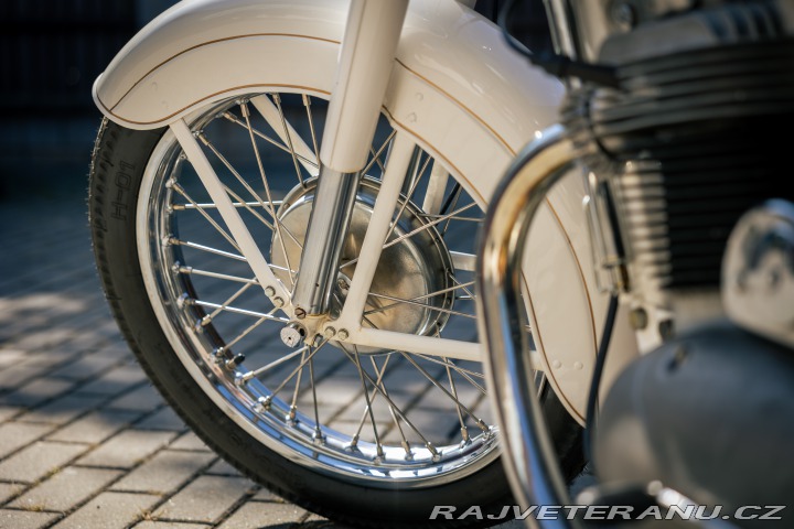 Jawa 500 OHC TYP 15/01 1956