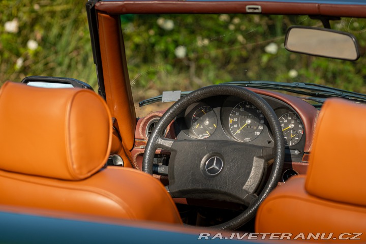 Mercedes-Benz 300 1986