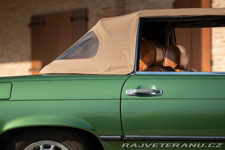 Mercedes-Benz 300 1986