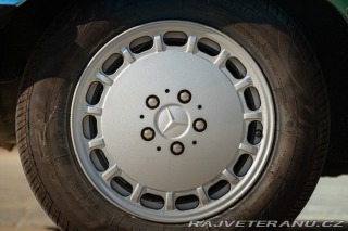 Mercedes-Benz 300  1986