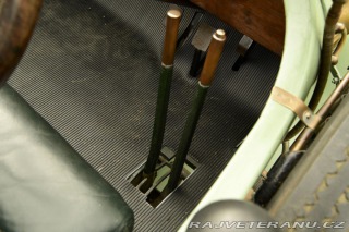 Ostatní značky Ostatní modely DARRACQ 10HP DROPHEA 1912