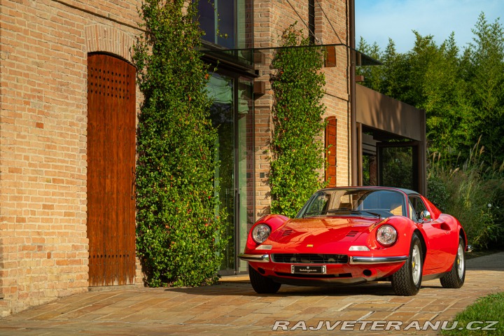 Ferrari Dino 1973
