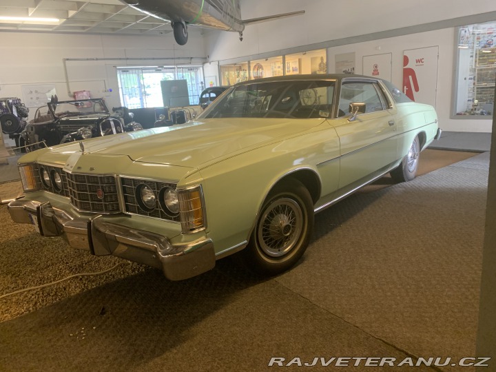 Ford LTD  1972