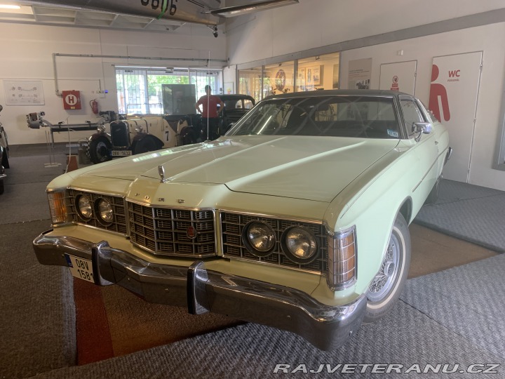 Ford LTD  1972