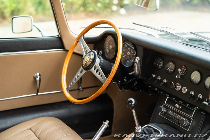 Jaguar E-Type 1964