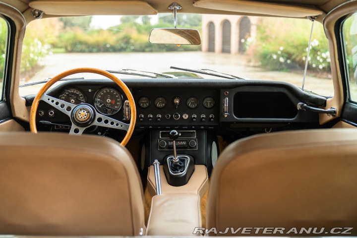 Jaguar E-Type 1964