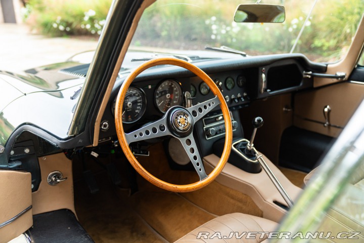 Jaguar E-Type 1964