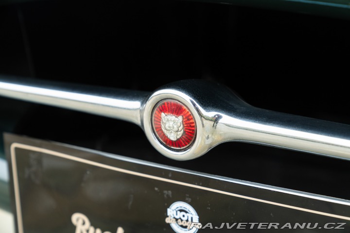 Jaguar E-Type 1964