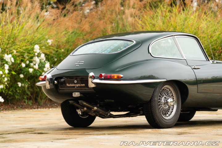 Jaguar E-Type 1964