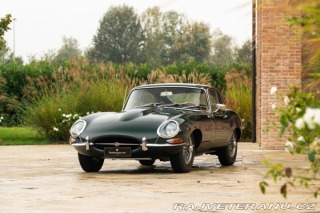 Jaguar E-Type  1964