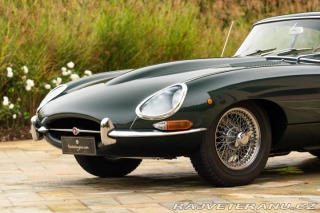 Jaguar E-Type  1964
