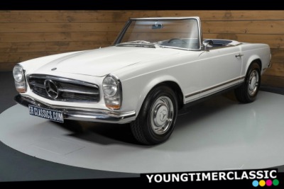 Mercedes-Benz 230 SL