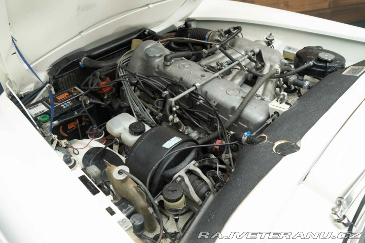 Mercedes-Benz 230 SL 1964