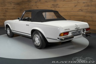Mercedes-Benz 230 SL 1964