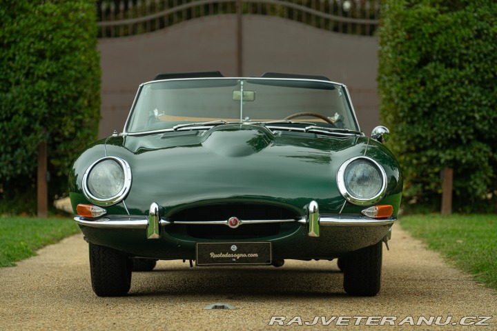 Jaguar E-Type 1966