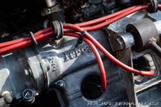 Ferrari Dino 208 GT4 1976