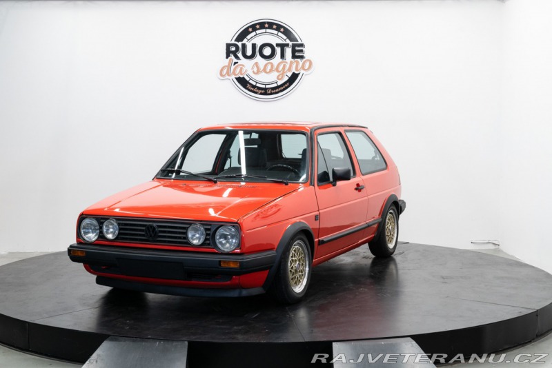 Volkswagen Golf GTI
