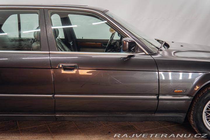 BMW 7 BMW 740iL E32 EDITION 7 1994