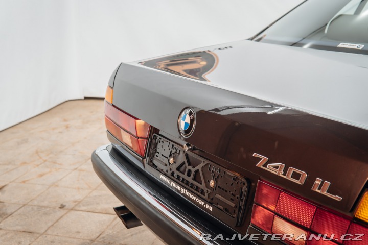 BMW 7 BMW 740iL E32 EDITION 7 1994
