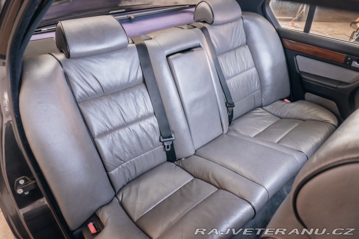 BMW 7 BMW 740iL E32 EDITION 7 1994
