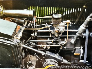 Lancia Artena by Farina 1933