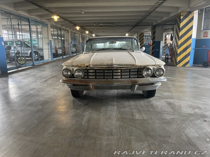Oldsmobile 88 Dynamic 4 door flattop 1960