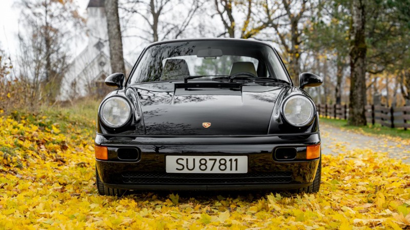 Porsche 911 Carrera