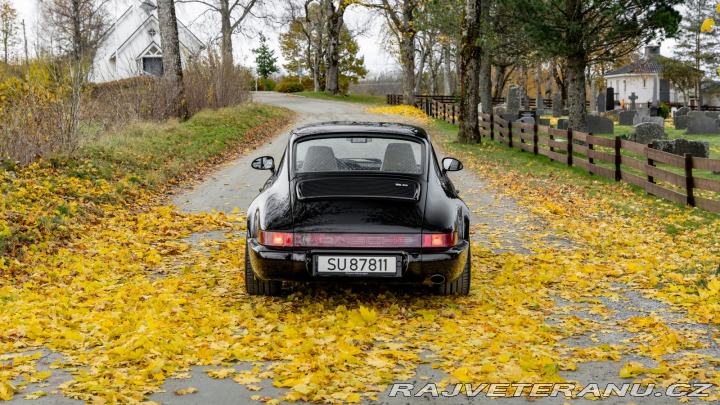 Porsche 911 Carrera 1990