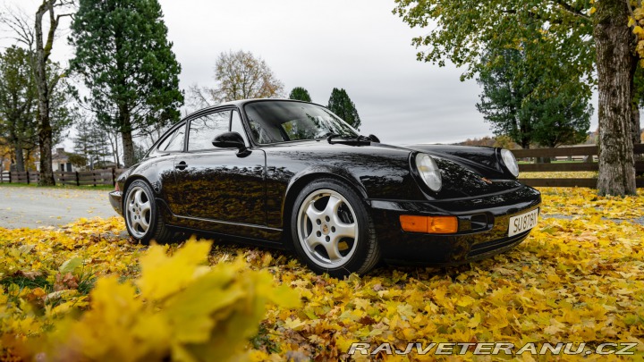 Porsche 911 Carrera 1990
