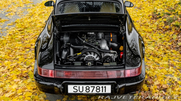 Porsche 911 Carrera 1990