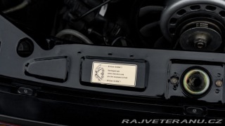 Porsche 911 Carrera 1990