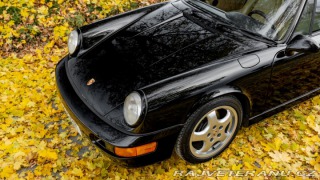 Porsche 911 Carrera 1990