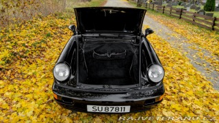 Porsche 911 Carrera 1990