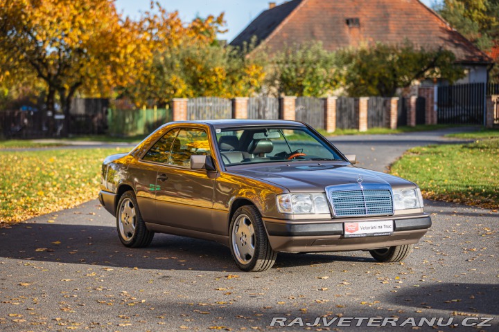 Mercedes-Benz 300 CE W124 1989