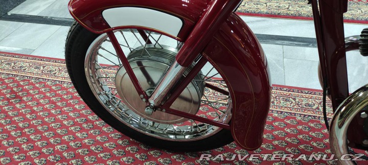 Jawa 500 OHC 1956