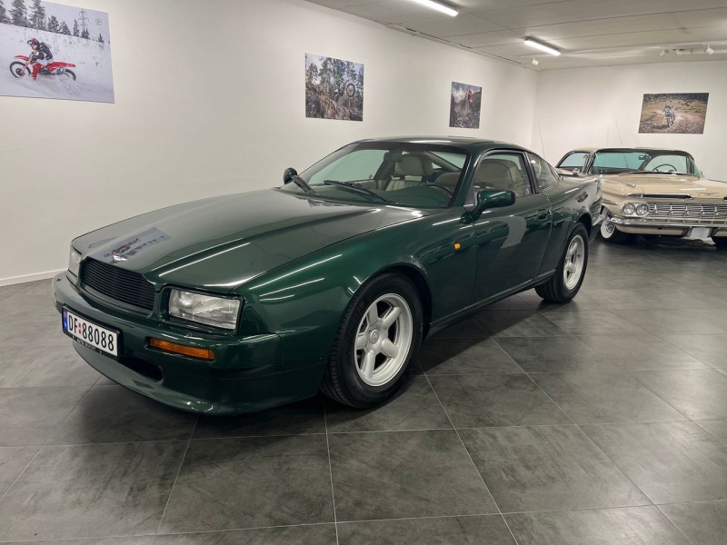 Aston Martin Virage 
