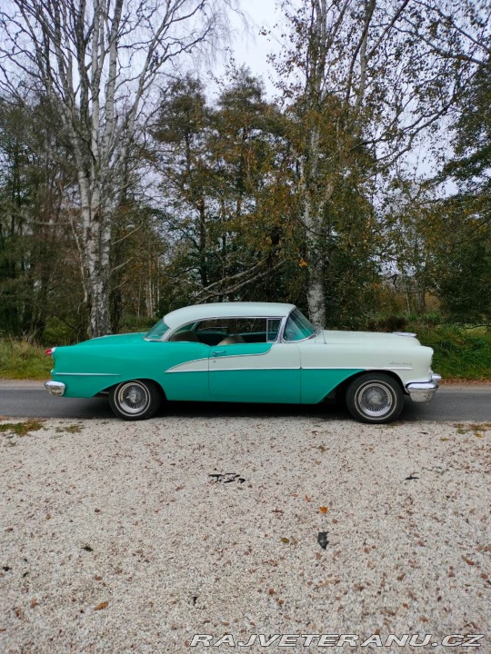 Oldsmobile 98 Holiday coupe 1955