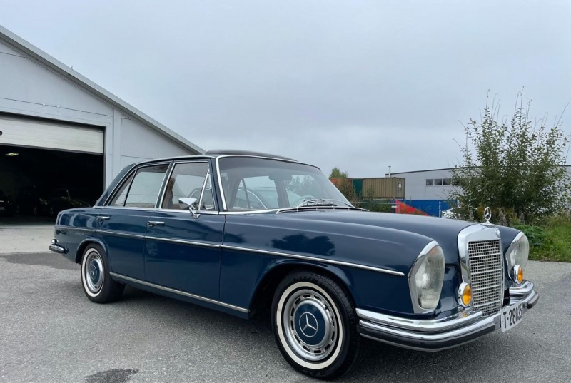 Mercedes-Benz 280 SE