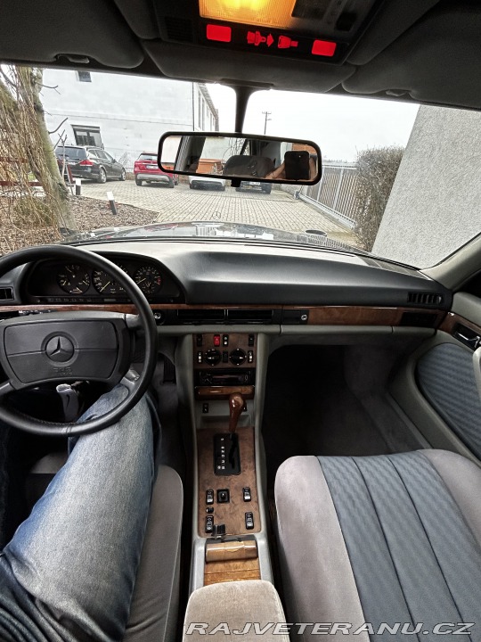 Mercedes-Benz S W126 300 SE 1989