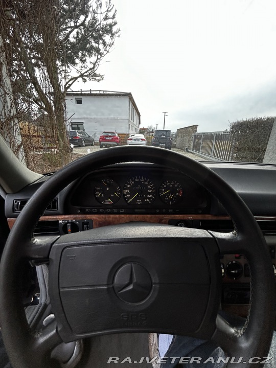 Mercedes-Benz S W126 300 SE 1989